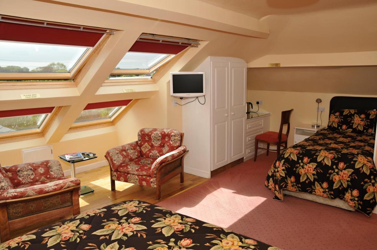 Cloneen House Bed & Breakfast Tramore Oda fotoğraf