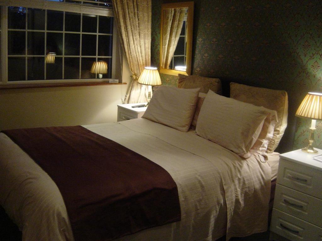 Cloneen House Bed & Breakfast Tramore Oda fotoğraf